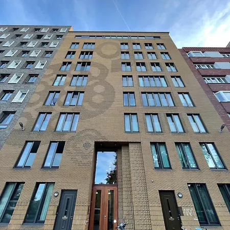 Beautiful Luxury With Skyline Daire *