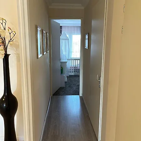 Beautiful Luxury With Skyline Apartman