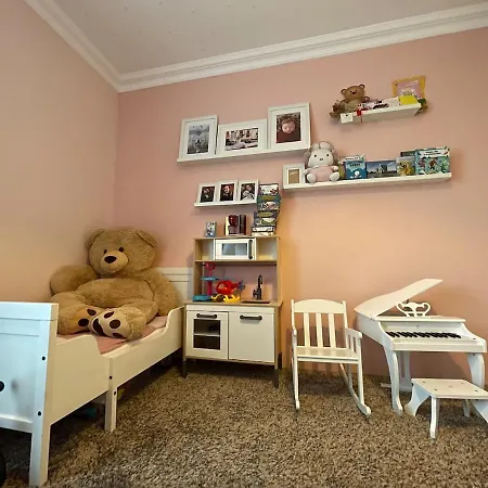 Beautiful Luxury With Skyline